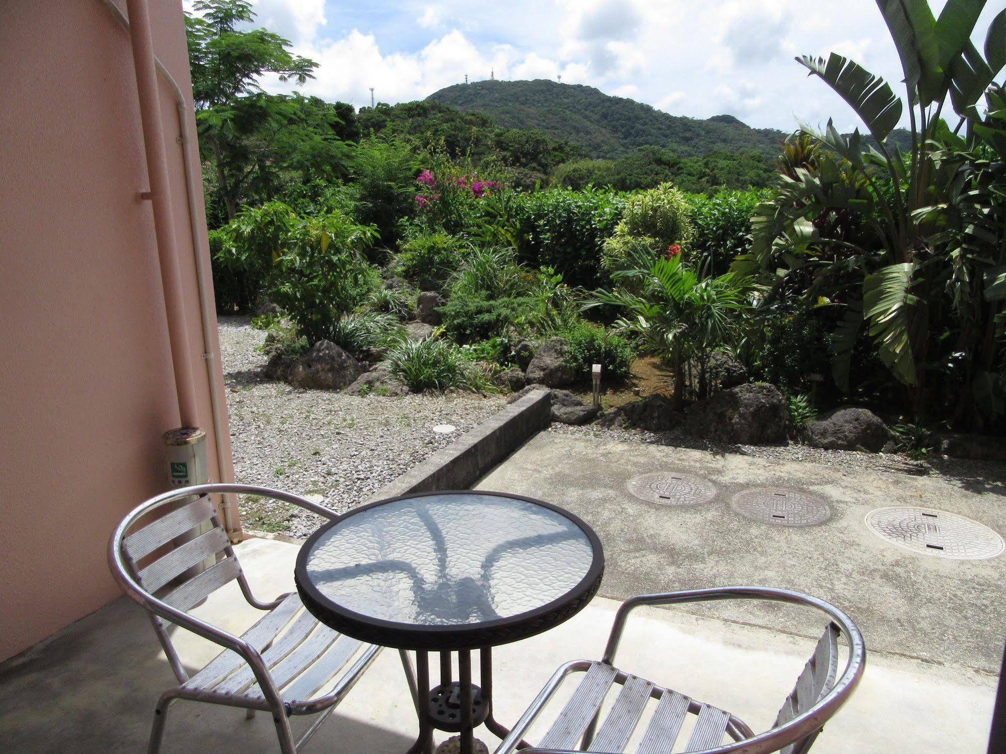 Hibis Resort Nakijin Bagian luar foto